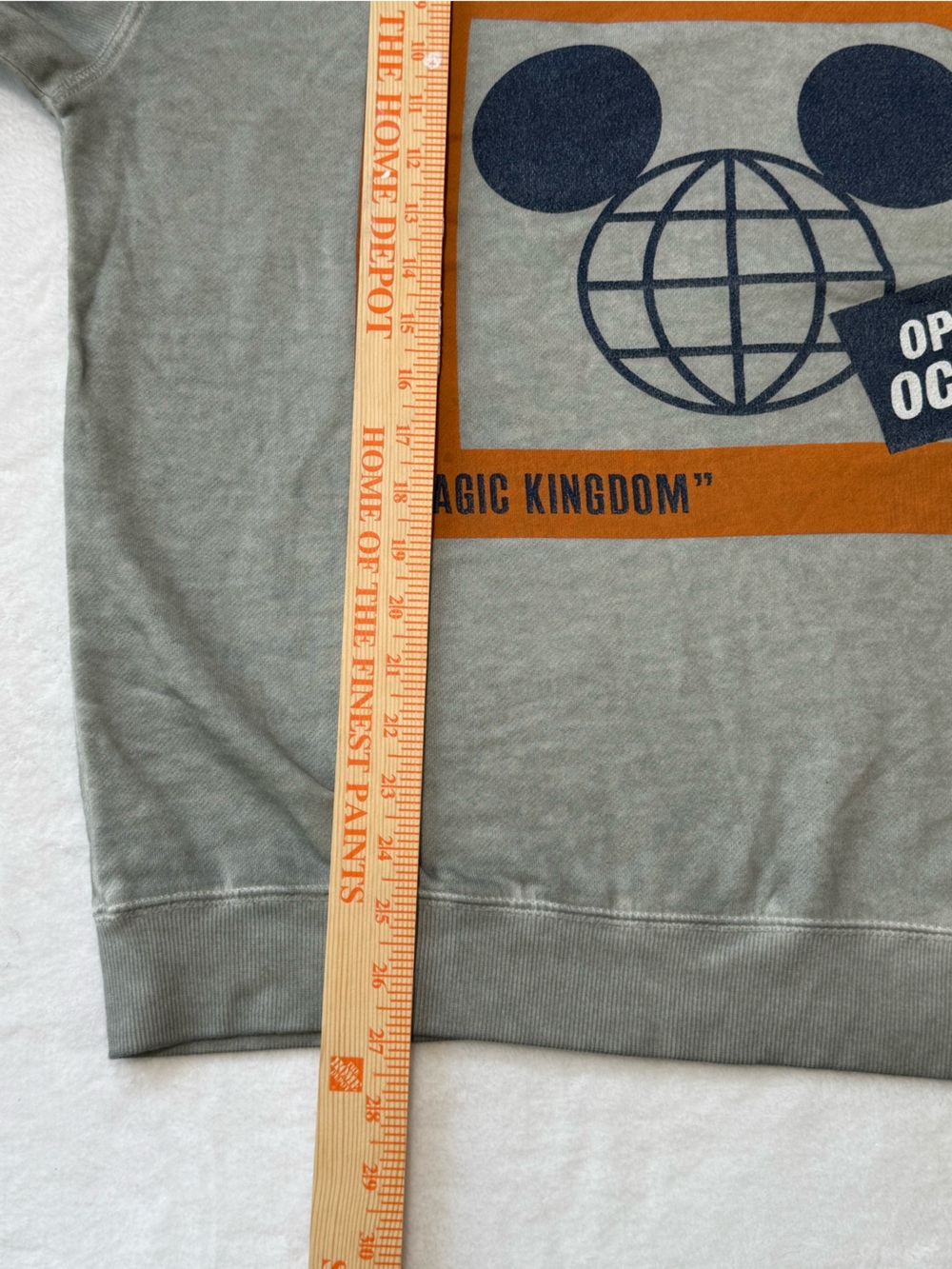 NWT Disney Sweatshirt Medium Grey Orange & Navy Walt Disney World Vintage Look - Picture 7 of 10